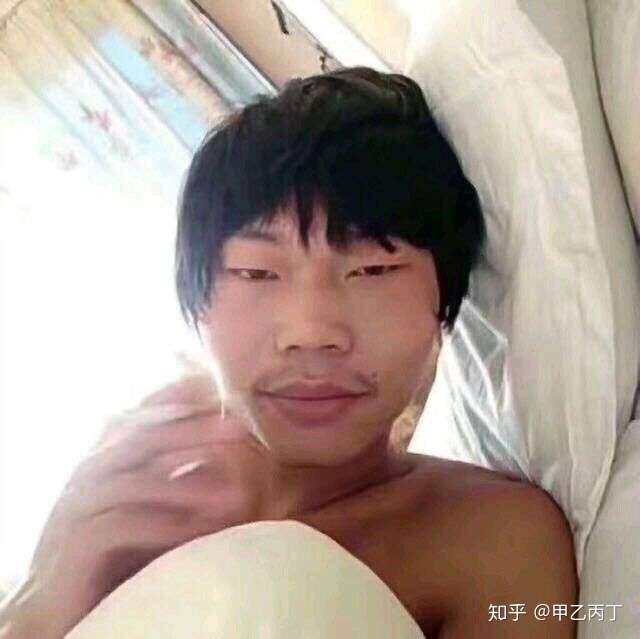 男生长得丑还留长发是什么体验?