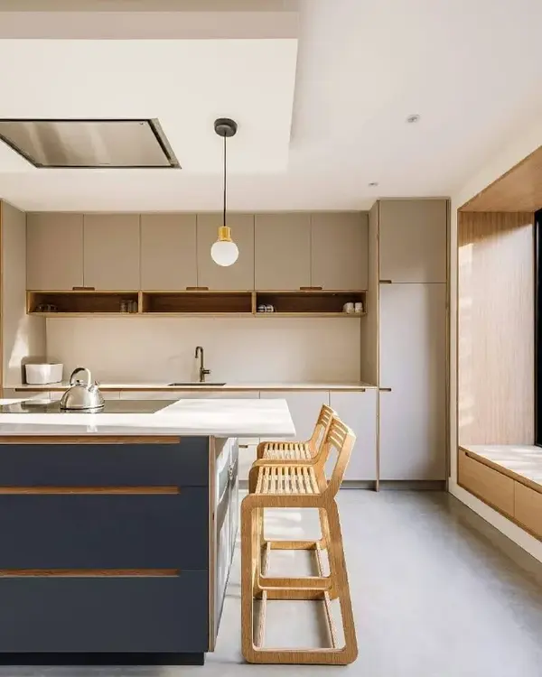 ③小岛台:类似于吧台的设计,适合空间比较小的厨房用