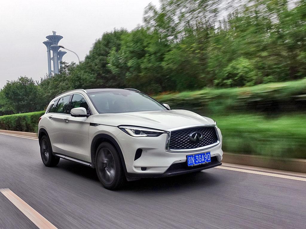 英菲尼迪老款qx50,英菲尼迪qx50老款 拒绝成为街车车主动力有亮点试2020款英菲尼迪qx50