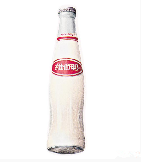 一直没有离开便利店的维他奶
