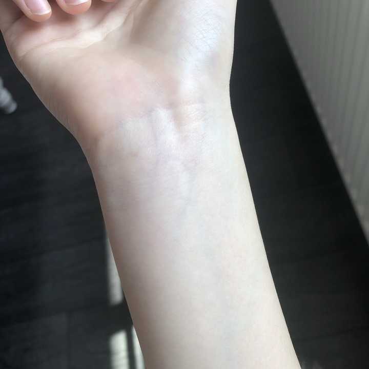 冷白皮和暖白皮怎么区别呀?