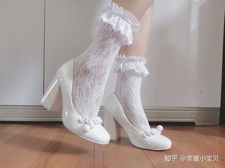 关注问题 67写回答白袜控你见过最可爱的女生白袜子是怎么样的?