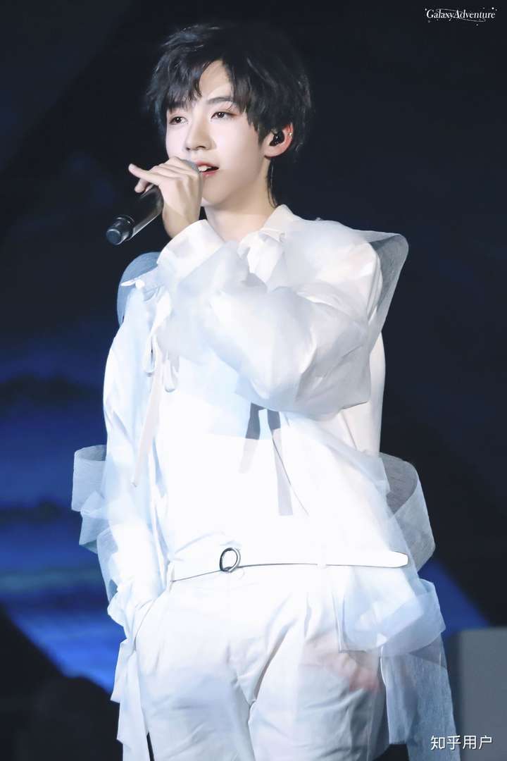 其实我是想听听安利,尤其是三代几乎都不太了解,目前就比较喜欢张泽禹