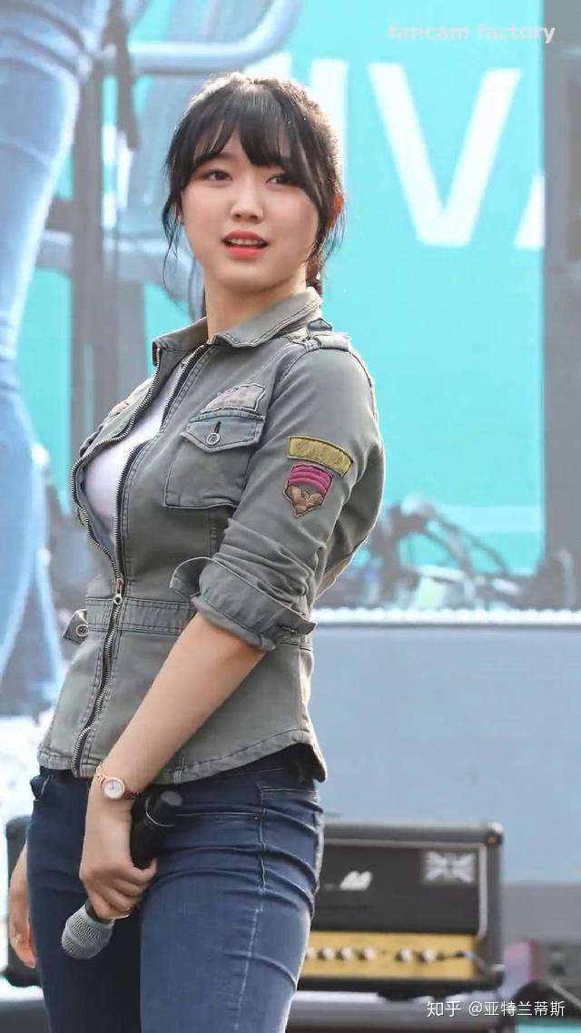 韩智允看惯了小清新来看看实实在在的美女