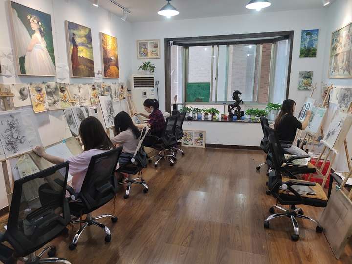 成都成人画室很多我们想做点不一样的