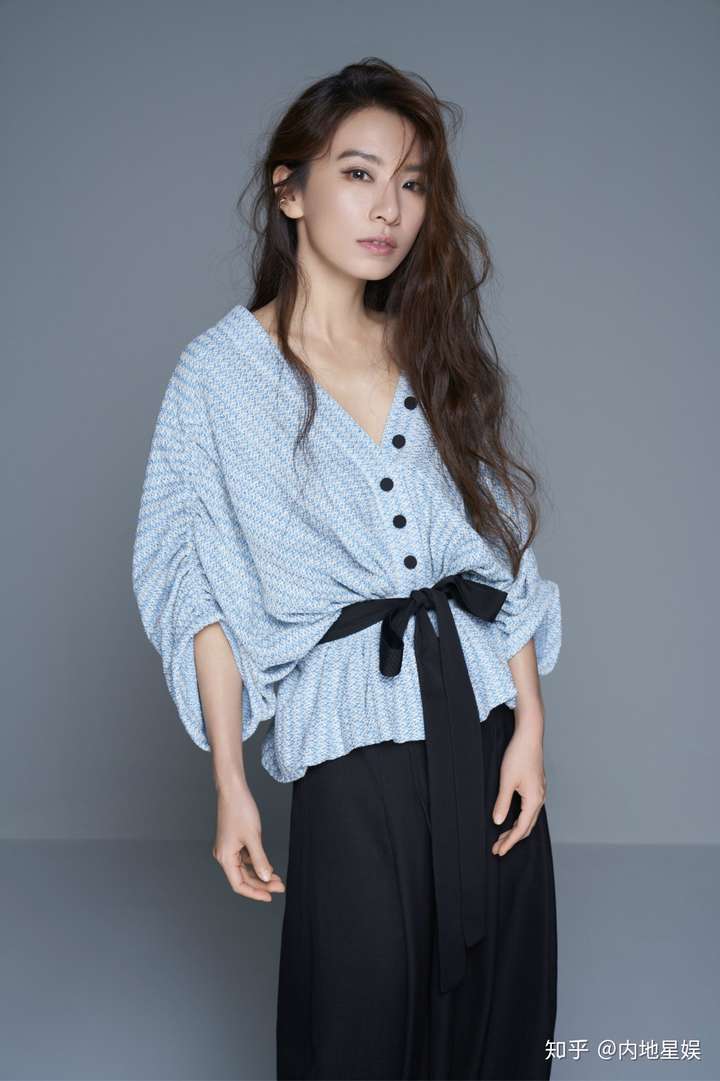 新专辑第六首歌上线 田馥甄锥心"声描"《讽刺的情书》 - 知乎