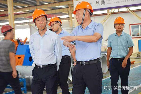 市长郭志泉,市政府党组成员,办公室主任高云,市政府党组成员杨代忠