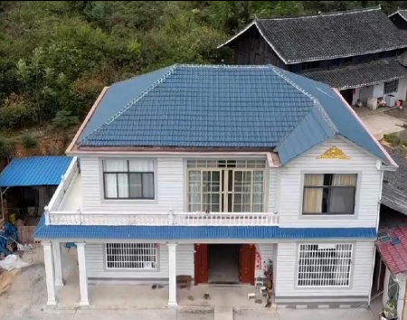 农村老房子原地重建要什么手续