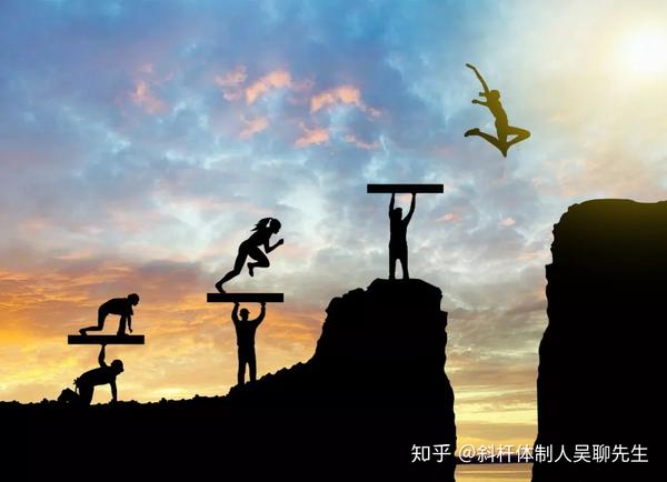 从一名农家子弟公社广播员逆袭成长为正厅级领导干部的经历和秘诀读来