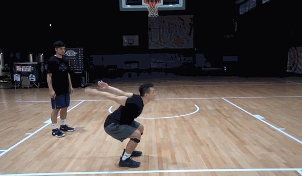 身高1米7怎么扣篮？这7个动作让你增加弹跳高度 - 知乎