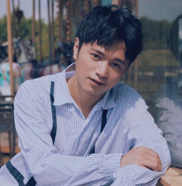 消失数日,触手一哥剑仙再次出现,看完照片粉丝激动了