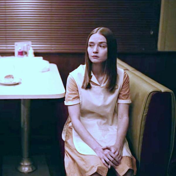 《去他妈的世界》情侣头像