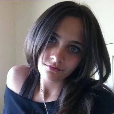 迈克尔·杰克逊女儿私生活曝光,从天之娇女到最惨富二代:爸爸走后