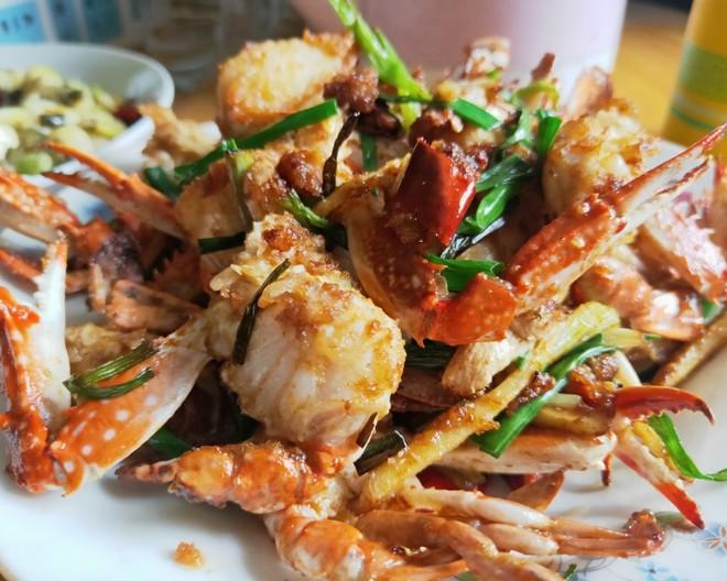 经典葱姜炒梭子蟹详细菜谱一学就会