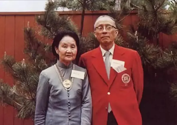 说起老师我只服这位横跨六界文理相融的世纪全才