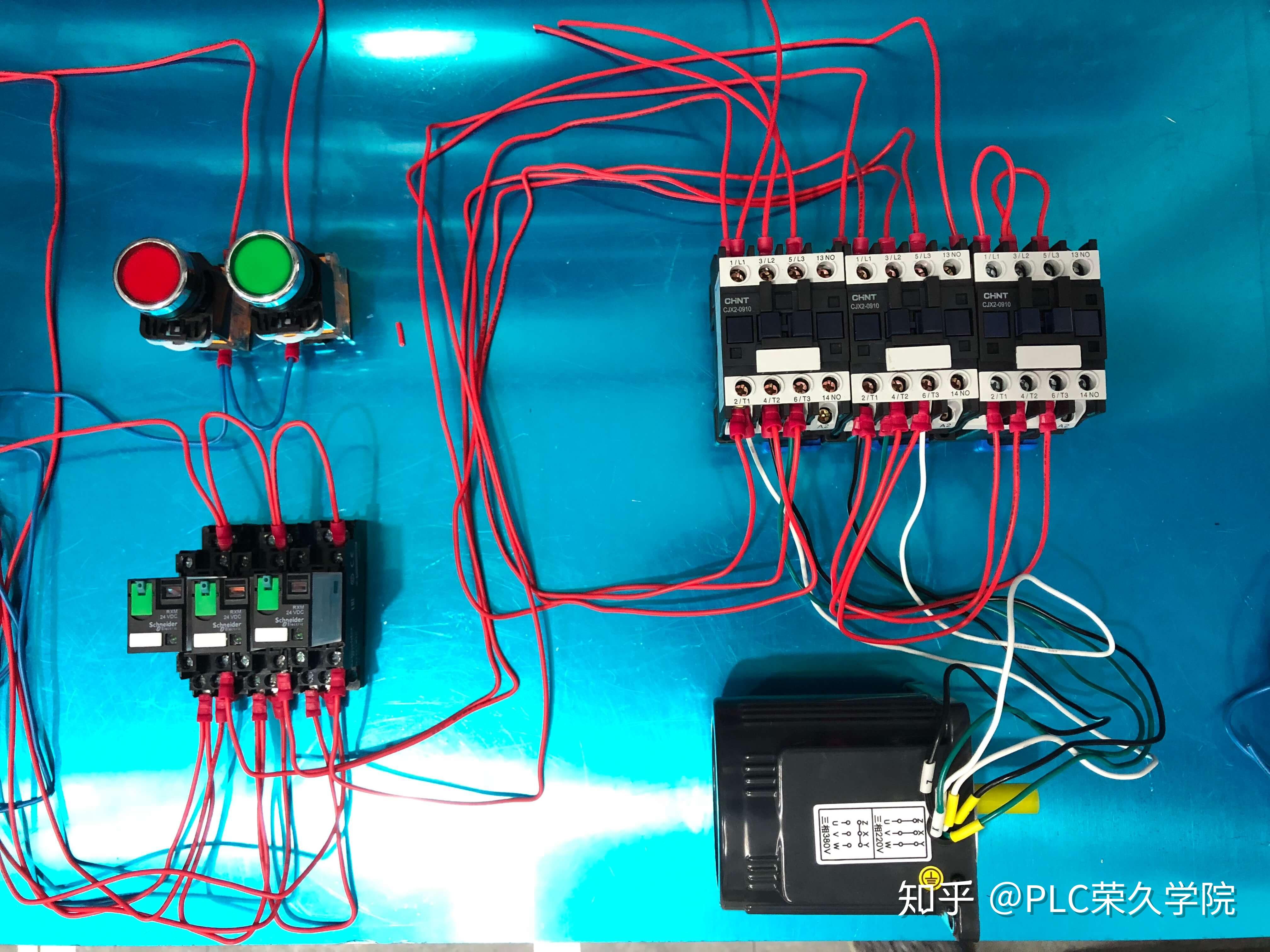 电动机点动与连续运行控制电路的工作原理-度小视