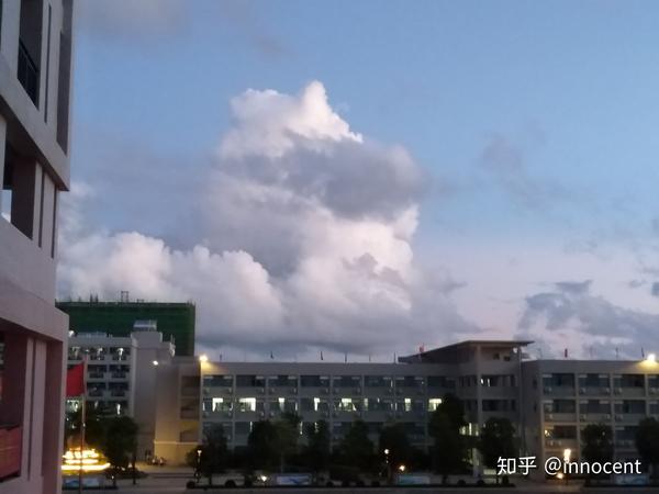 关于玉燕中学高中部