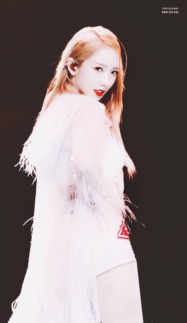 出首尔记宣仪美岐3月回国至今的全纪实