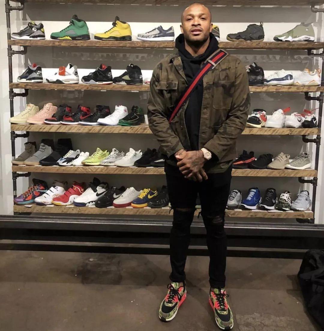 鞋王塔克究竟有多喜欢鞋