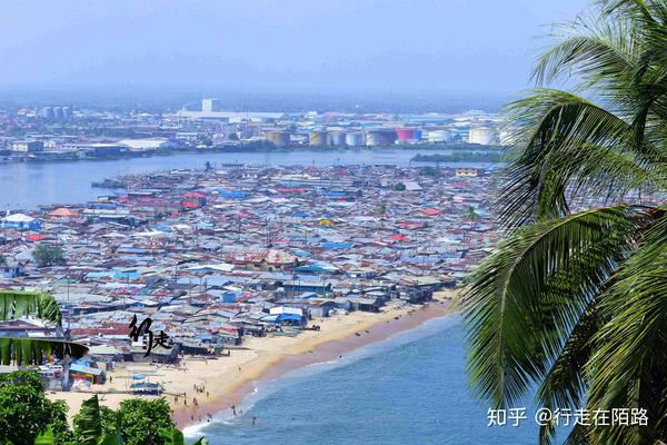 超级病毒半个首都被封锁隔离75万人只有11个厕所
