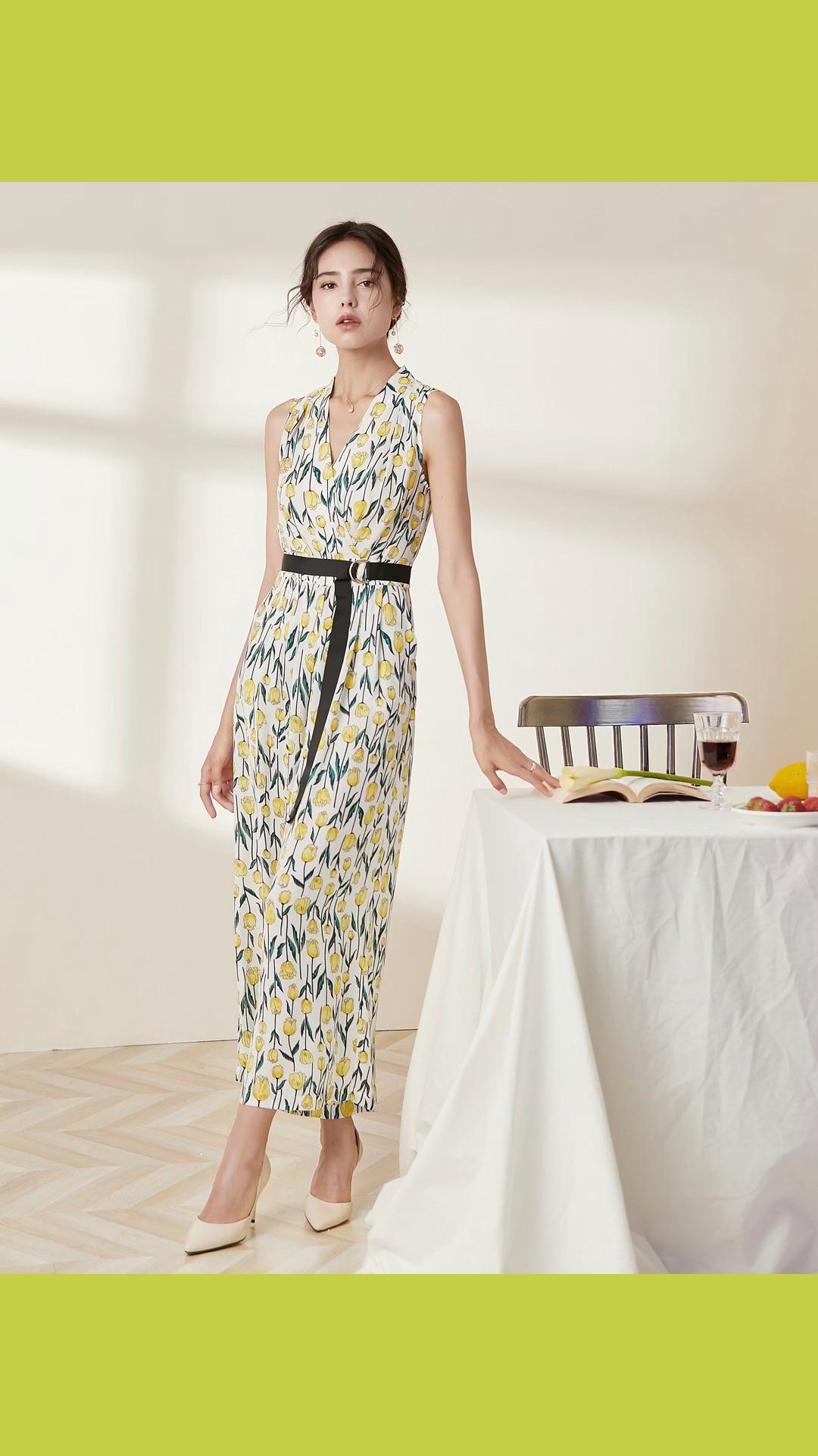 法式优雅显瘦小众设计感钉珠名媛晚宴裙修身连衣裙