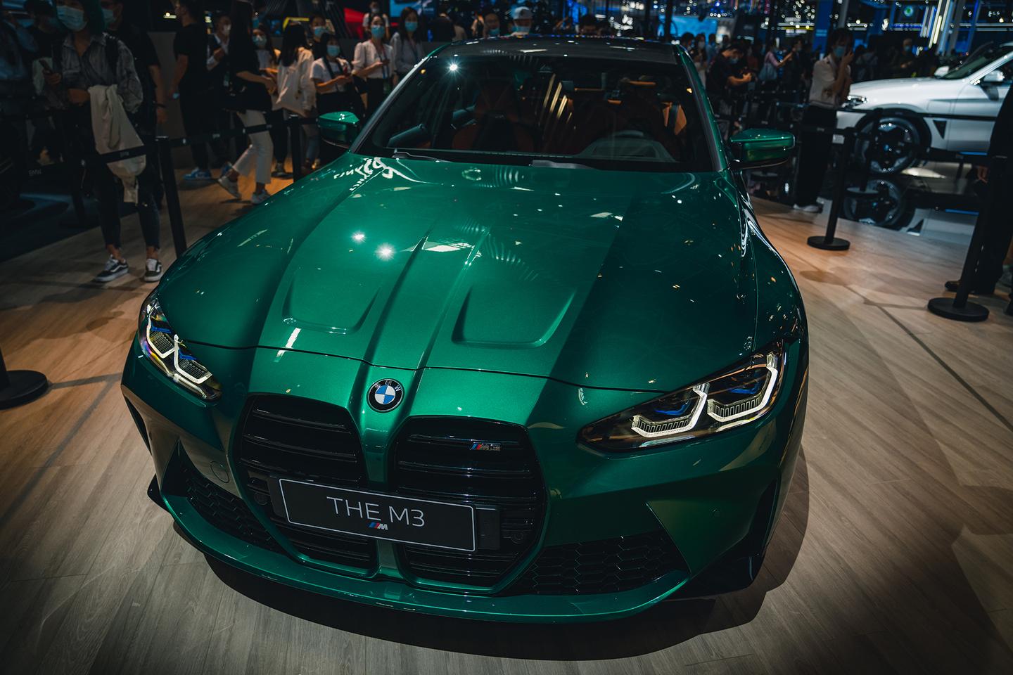 出得厅堂下得赛道全新bmwm3亮相北京车展