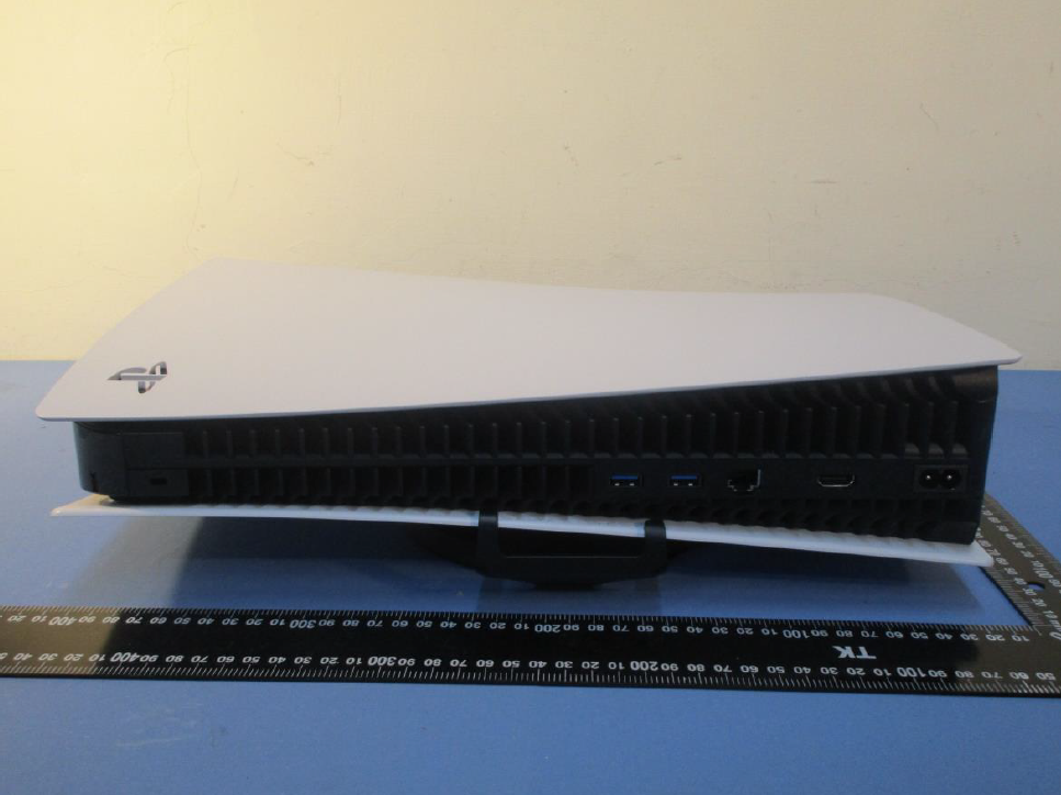 炒到17万的索尼ps5真机首亮相游戏售价将达473元真肾机