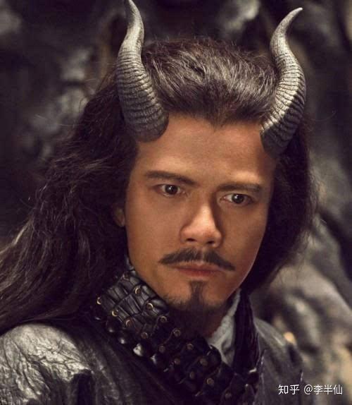 牛魔王在七大圣中排名老大,当之无愧,孙悟空都险些败在他手下