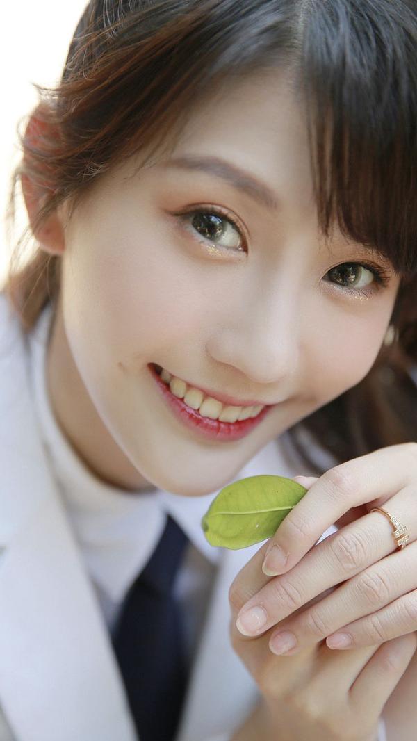 创造营2020朱主爱可爱小草来啦